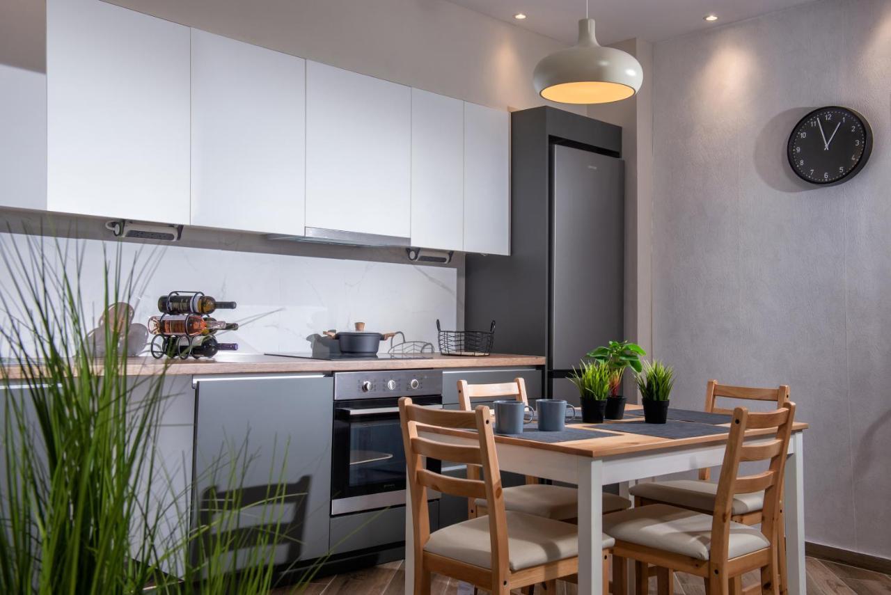 Archipelagos Apt In The Heart Of The City イラクリオン エクステリア 写真
